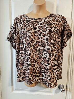 Maurices Xxl  Brown & Cream Leopard Print Short Sleeve Top